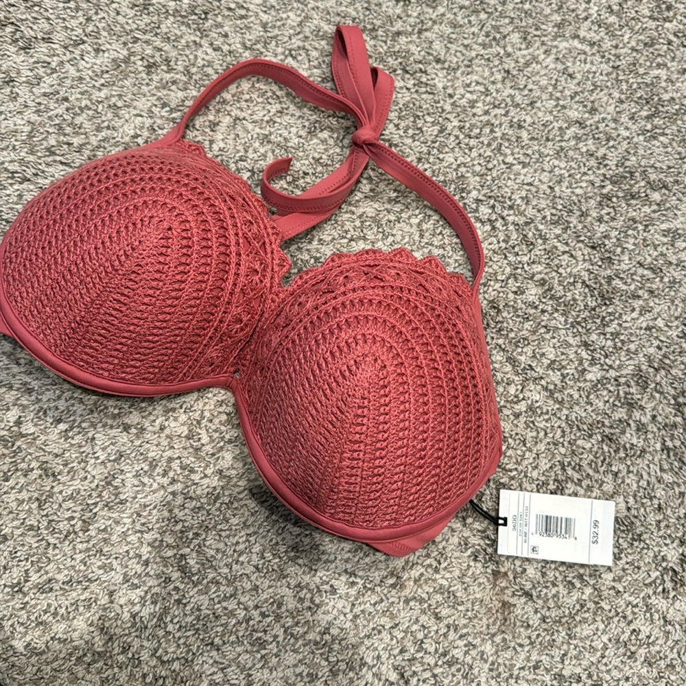 Target swim top 36DD